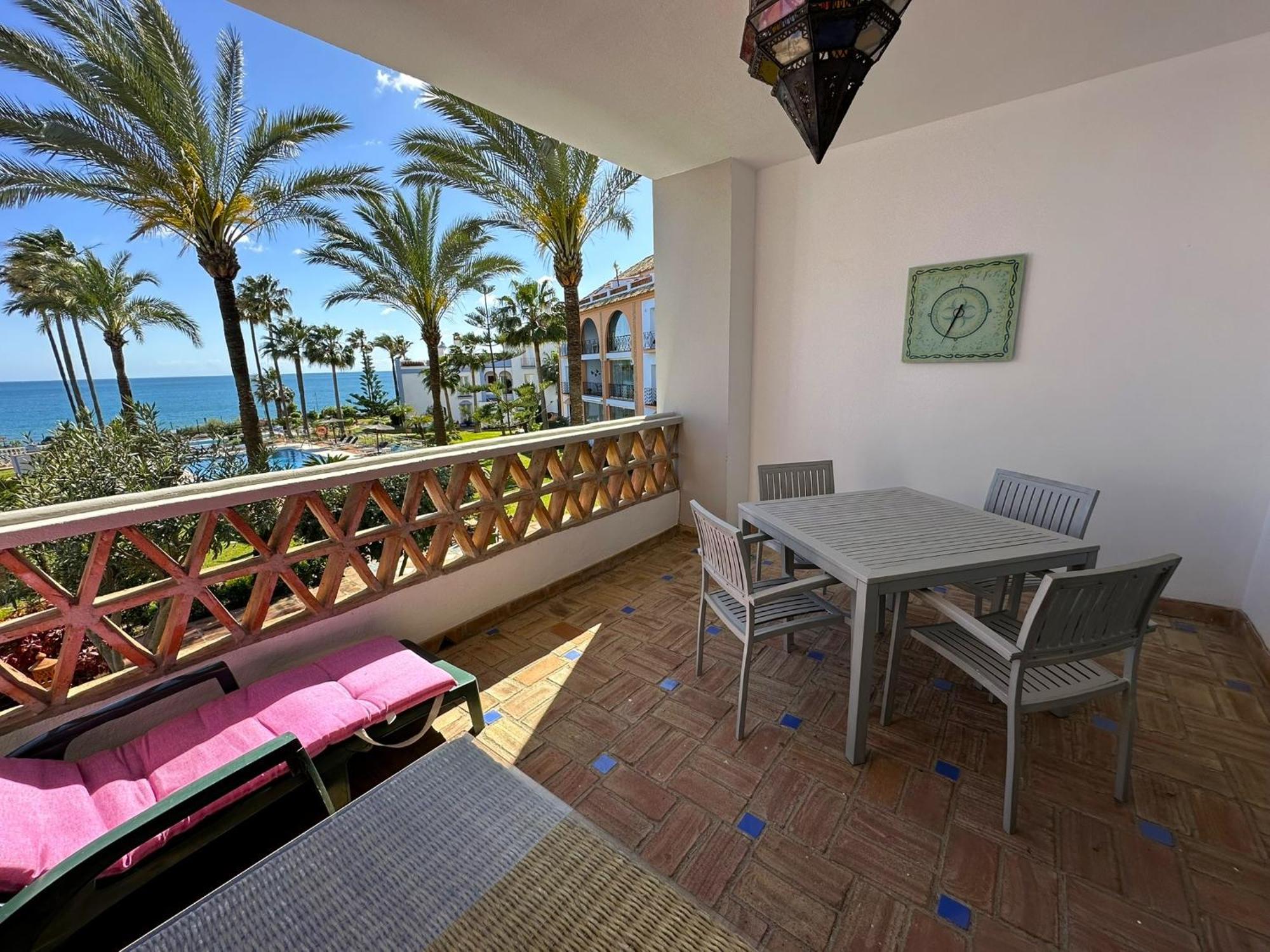 La Perla de Marakech Apartment Estepona Luaran gambar